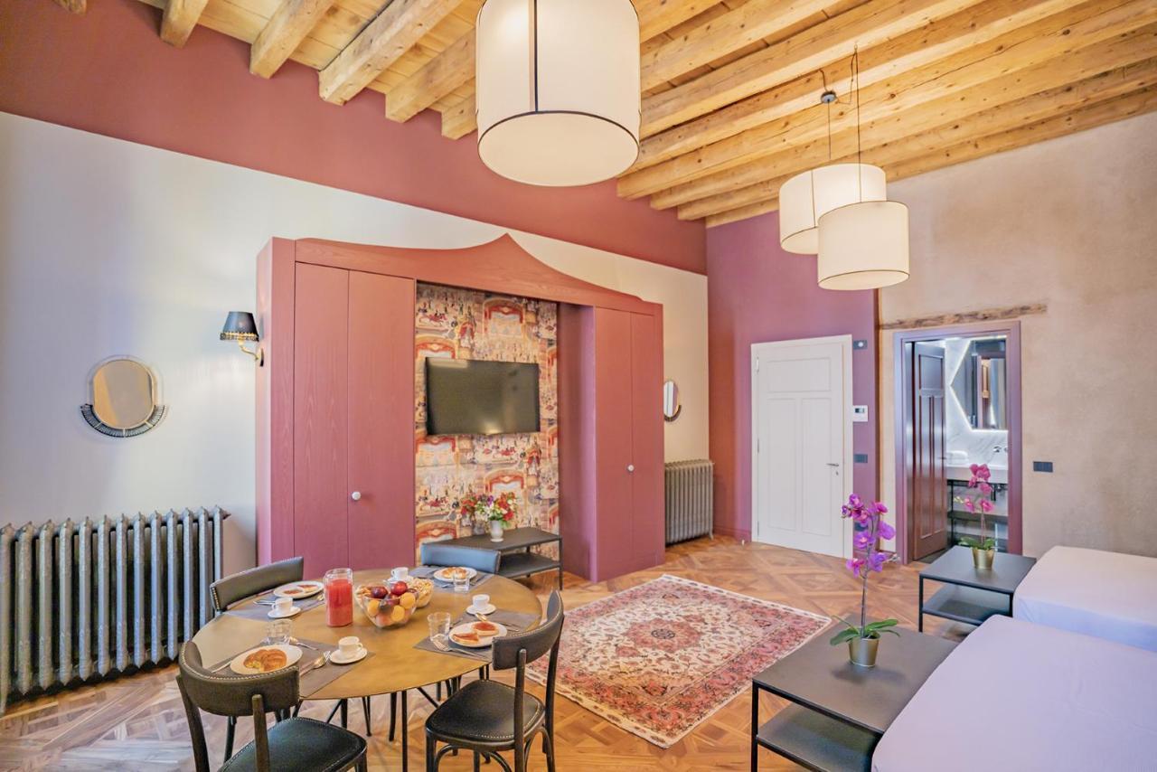 Corte Rubbi 6 Deluxe Apartamento